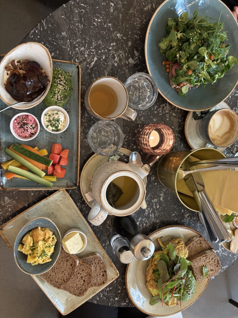Frühstück beim Wiener Naschmarkt: Drechsler Wienzeile