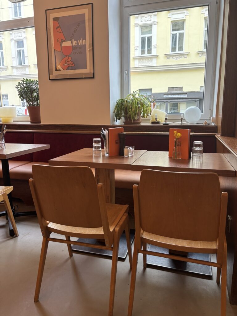 Café Caché