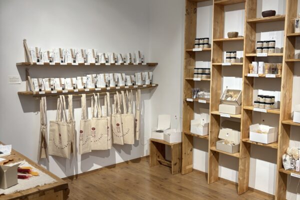 MiSA rare tea & matcha